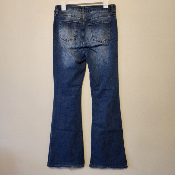FOREVER 21 Denim Bell Bottom Jeans Flared Pants Distressed Medium Wash Size 29 - Picture 12 of 15